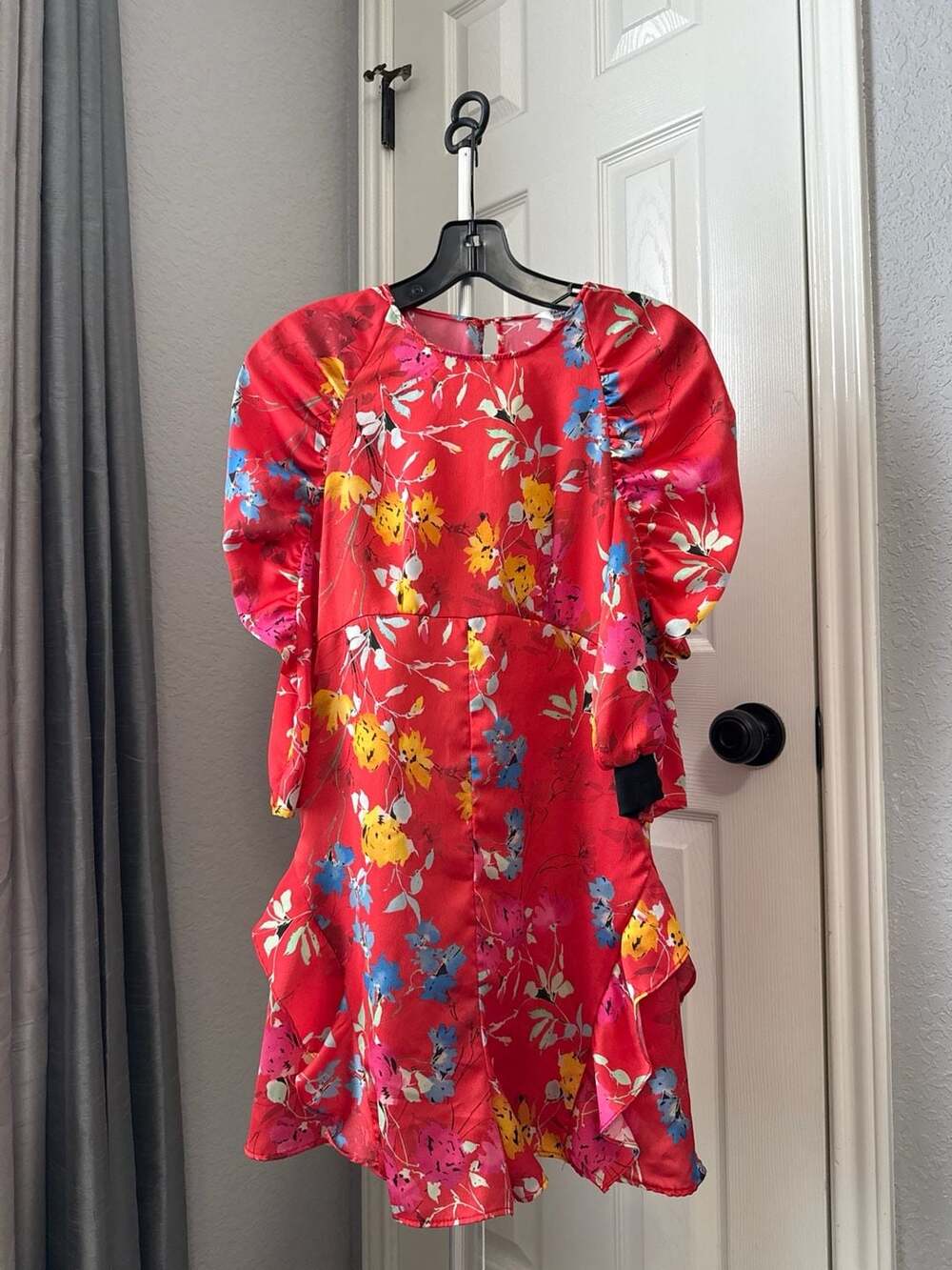 Zara Basic Z1975 Denim Red Satin Floral Ruffle Hem Puff Sleeve Romper